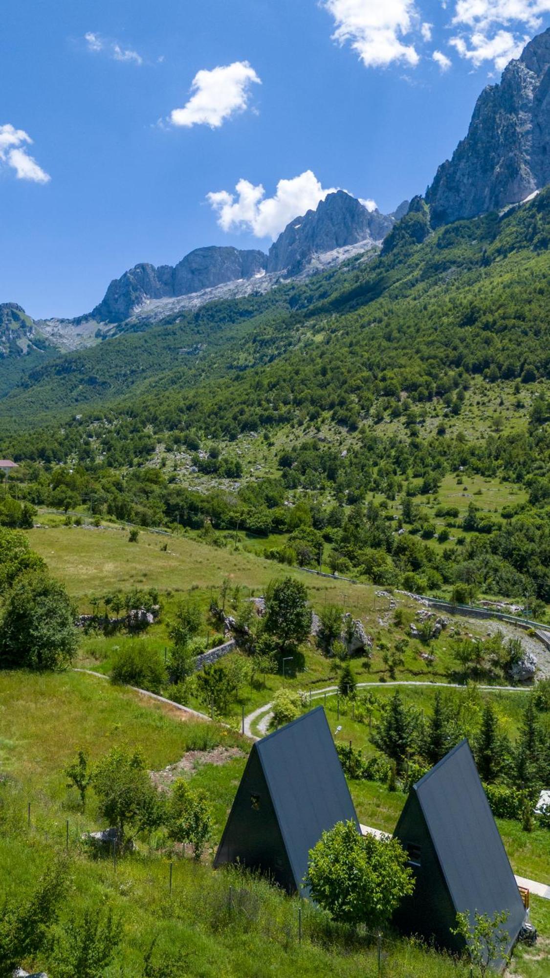 Arditi's Chalet Boge